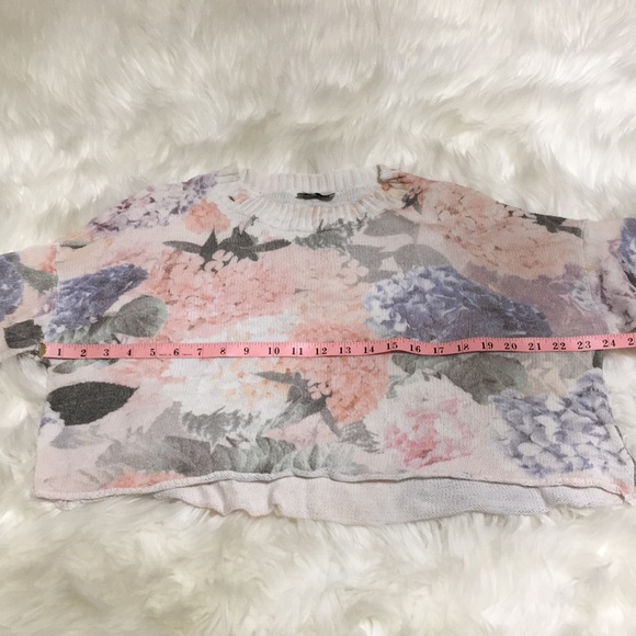 NWOT Show Me Your Mumu Cropped Varsity KnitSweater - Picture 6 of 11